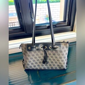 Vintage Dooney and Burke Purse Black Medium